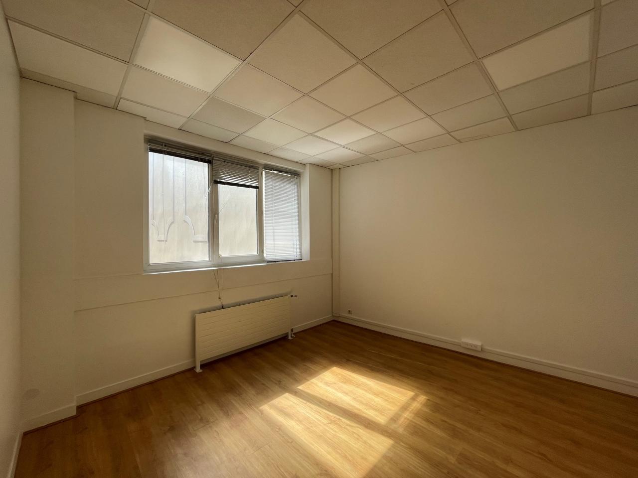 Local d'activité Clamart 2530m² Location local d'activité Clamart Hauts-de-Seine OLACT2425601 6